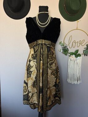 Vintage 1960’s Black and Gold Dress w